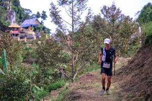 BIB: 5578
                            <button type="button" onclick="openModal(24844342)" class="btn btn-primary btn-sm float-right btn-popup" data-toggle="modal" data-target=".modal-high-quality">
                        <i class="fas fa-shopping-cart"></i> Add to Cart
                    </button>
                                            <button type="button" onclick="isThisMe(24844342, true)" class="btn btn-success btn-sm float-right btn-popup btn-isme hidden" data-toggle="tooltip" data-placement="bottom" title="นี่คือรูปของคุณใช่ไหม คลิกที่นี่เพื่อเอาเข้าอัลบั้ม">
                        <i class="fas fa-plus"></i> Add to album
                    </button>
                    <button type="button" onclick="isThisMe(24844342, false)" class="btn btn-warning btn-sm float-right btn-popup btn-isnotme hidden">
                        <i class="fas fa-ban"></i> Remove from album
                    </button>